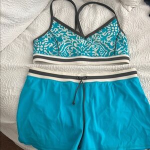 Lands End Blue and White Floral swim  Set (bikini top swim shorts)